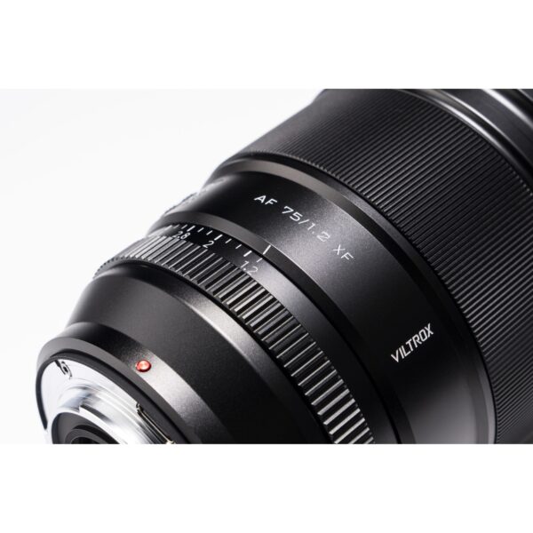 Viltrox AF 75mm Pro f/1.2  XF | Z | E - Imagen 4